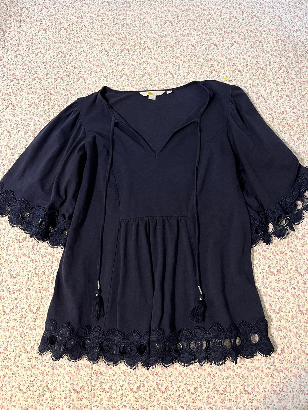 Boden Navy Boho Tie-Front Tunic with Crochet Trim. Size 8